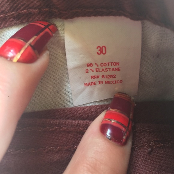 Arizona Jeans Frayed Burgundy Plum Denim Shorts - Picture 4 of 4